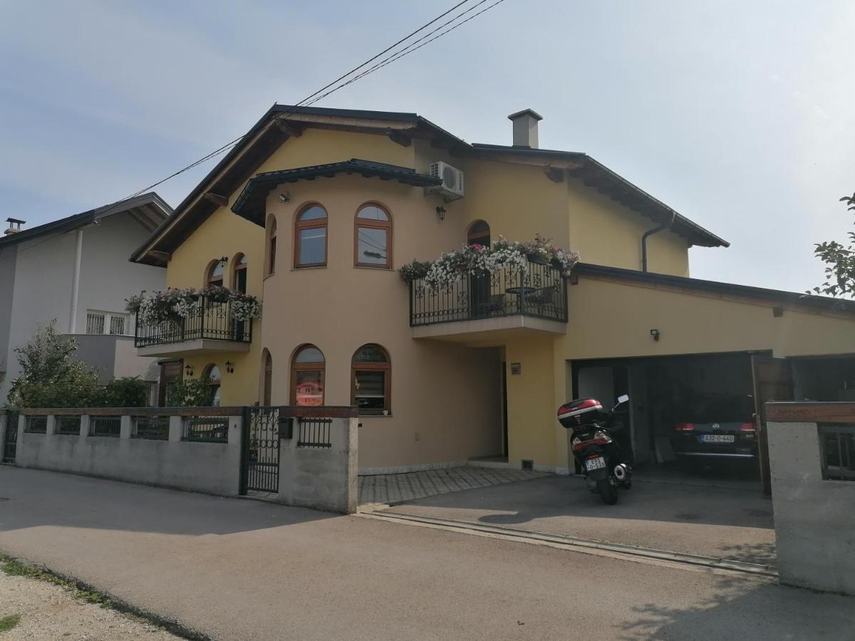Rooms Delux Sarajevo Ngoại thất bức ảnh