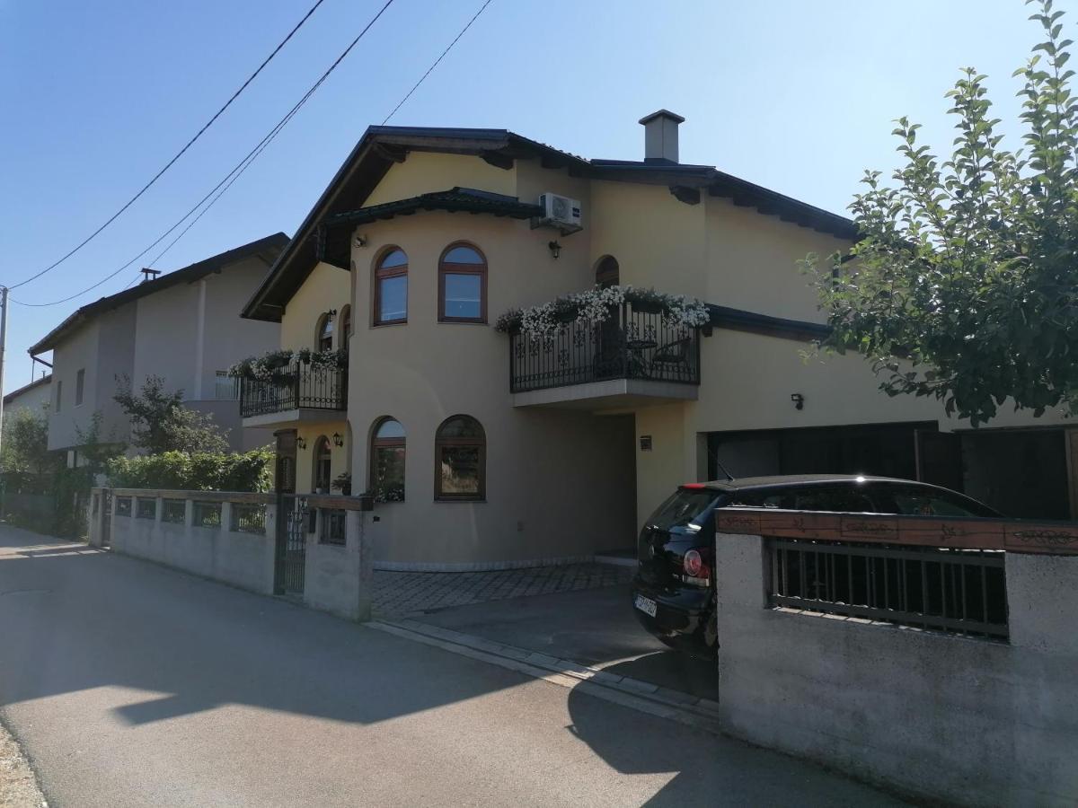 Rooms Delux Sarajevo Ngoại thất bức ảnh
